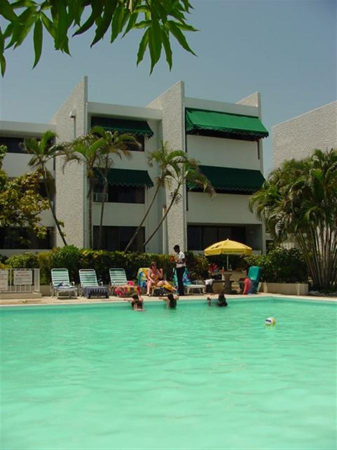 Tower Cloisters Resort Montego Bay Extérieur photo